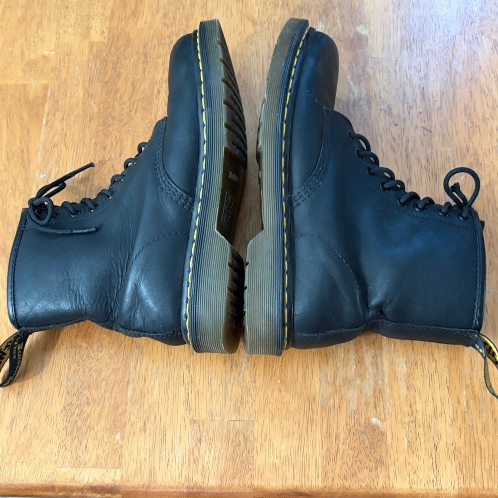 Dr. Martens #146 Black leather W 9/ M 8 - Picture 4 of 9
